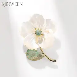MINWEEN Versatile Natural Pear Shell Flower Brooch Mother Shell Flower Brooch Accessories Wholesale