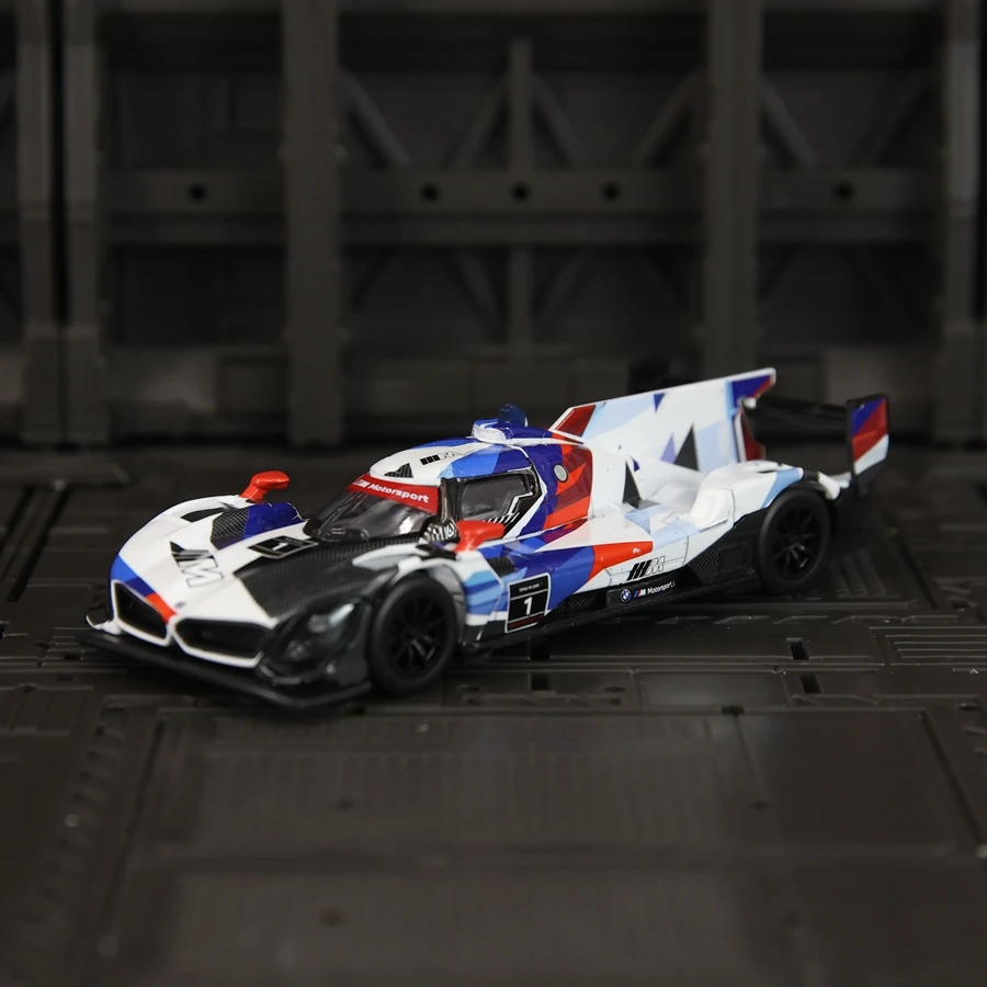 CCA 1:45 BMW M Hybrid V8 Le Mans modello da corsa in lega collezione di lusso ornamenti per auto statici regali di compleanno per bambini
