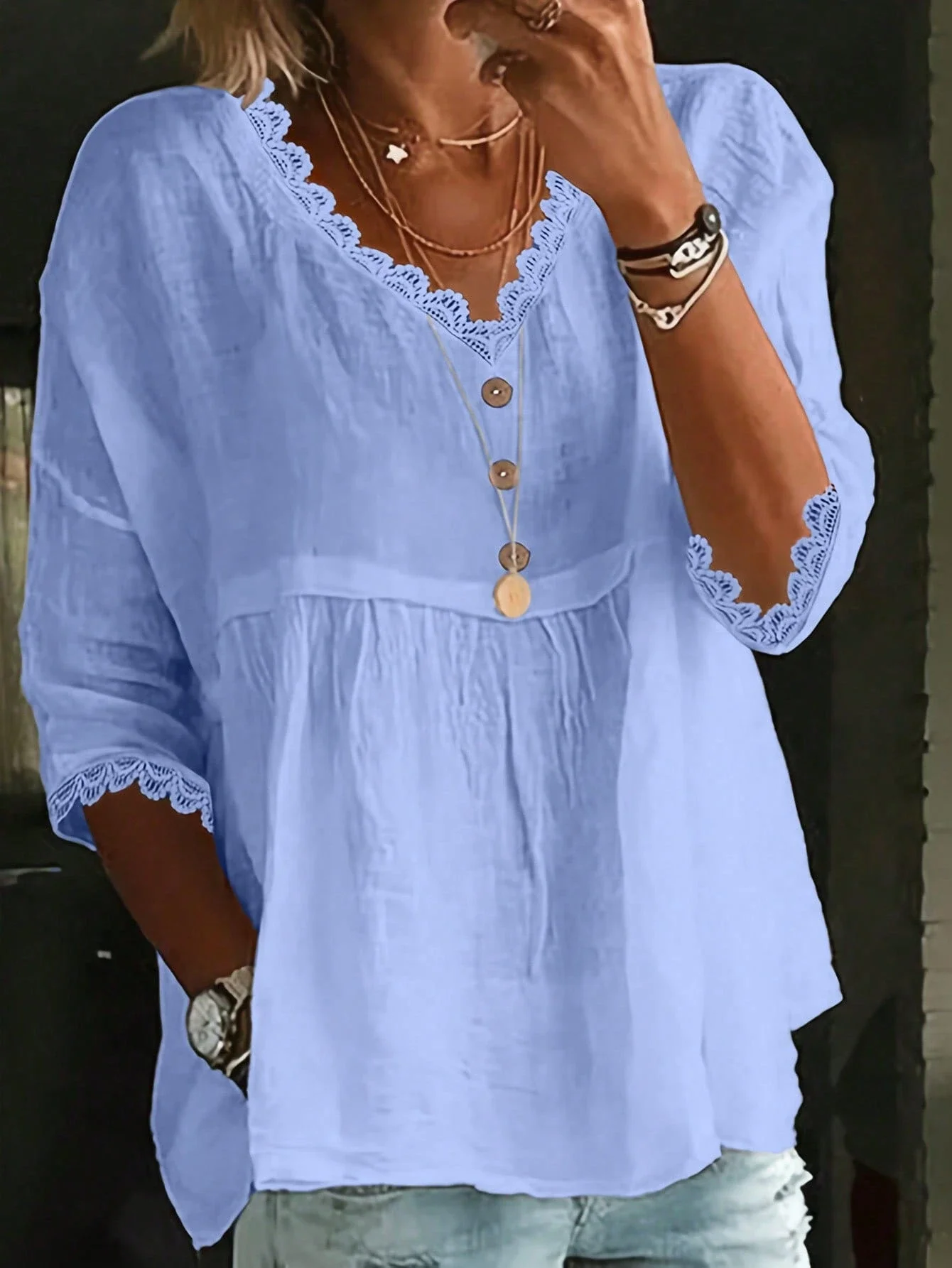 

Women's Casual V-Neck Lace Trim Blouse Solid Color Polyester Woven