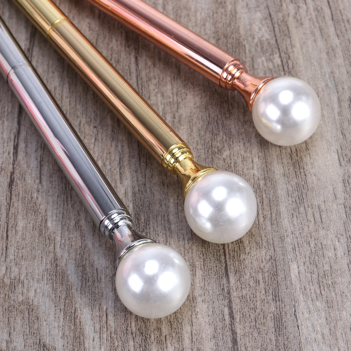 

3Pcs Metal Ballpoint Pen Big Pearl Decor Gold Rose Gold Silver School Office Supplies Writing Smoothly Wear Resistant Gift Pens