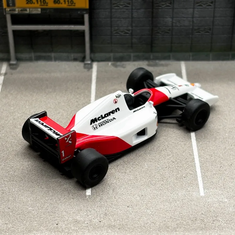 Modele LCD 1/64 McLaren Honda MP 4/6 F1 Zabawka ze stopu Pojazd silnikowy Odlewany metal Model Prezenty