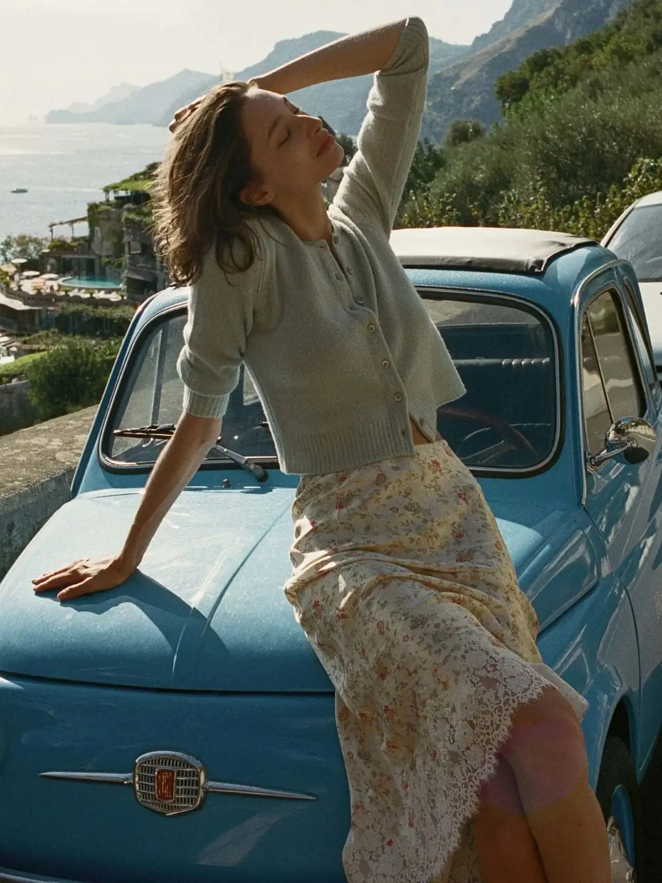 

Autumn Women Single Breasted Round Neck Cashmere Knitted Cardigan + Lace Spliced High Waist 100% Silk Long Skirt Elegant Suits