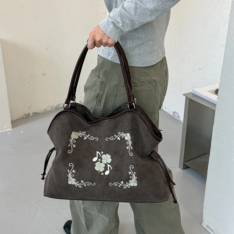 Koreanische Umhängetasche mit Kordelzug, ethnische Blumen- und Musiknoten-Stickerei, große Handtasche für Damen, Vintage-Handtasche für den Winter. – Detail 13