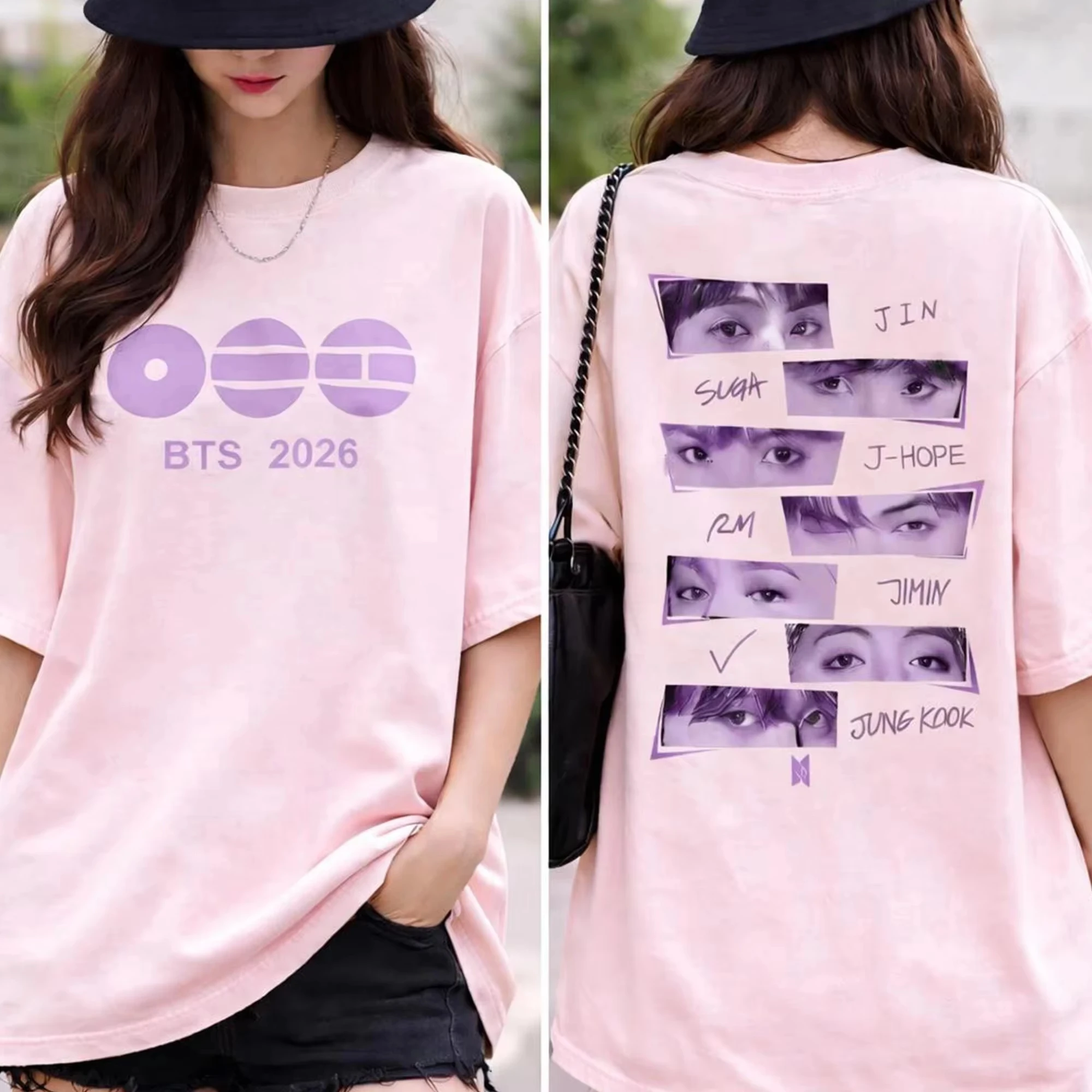 Passendes Familien-BTS-Grafik-T-Shirt, pinkfarbenes Batik-Design, kurzärmelig, mit Porträtaufdruck der Mitglieder, für Damen, Herren und Kinder, lässiges Kpop-Oberteil. – Detail 3