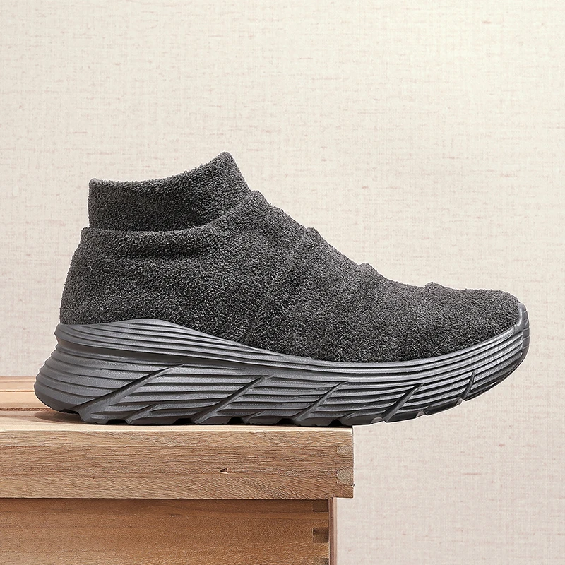 Soft Light Sneakers Men and Women Plus Size 35-46 Unisex Sports Shoes Thick Sole Non-slip Slip On Ankle Socks Shoes