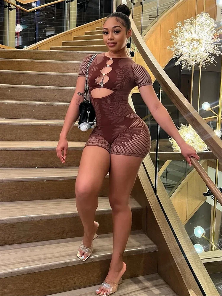 

Summer Thin Women Playsuits New O-neck Short Sleeve Hollow Diamonds Crochet Rompers Sexy Female Party Club One Piece
