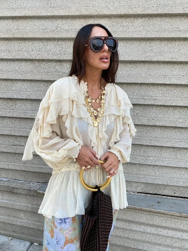 

Women Lace Patchwork Short Coat Fashion Lotus Leaf Edge Lantern Long Sleeve V-neck Top 2025 New Autumn Lady Daily Street Outwear