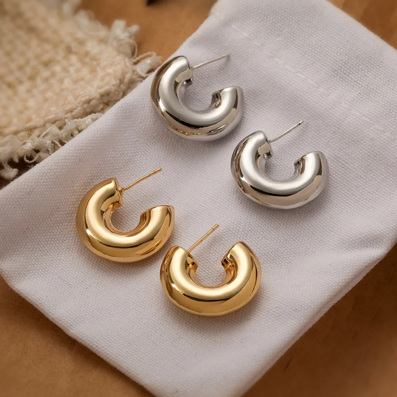 

European and American Style Lazy Metal Copper Plated Real Gold Smooth C-Shaped Earrings for Women, Niche Simple Versatile Ear Je