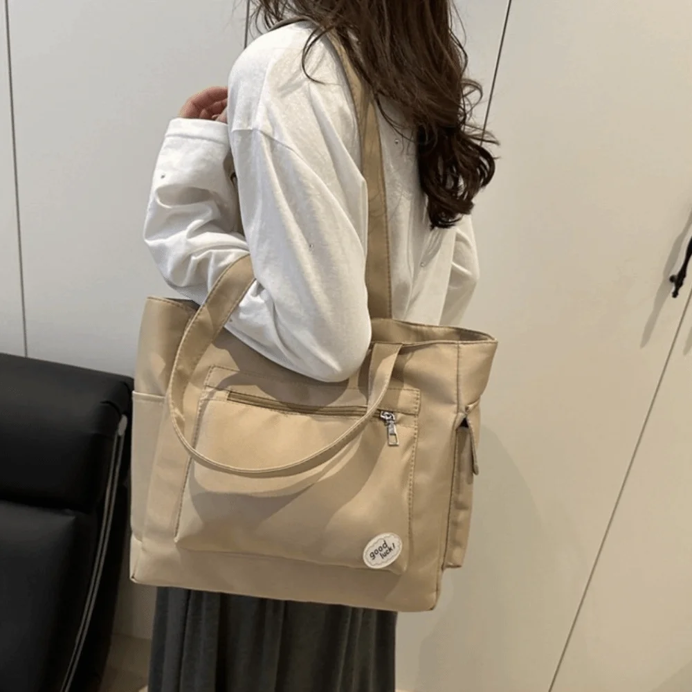 

Модная корейская большая вместительная сумка, легкая универсальная женская сумка на плечо, однотонная повседневная студенческая сумка, женская