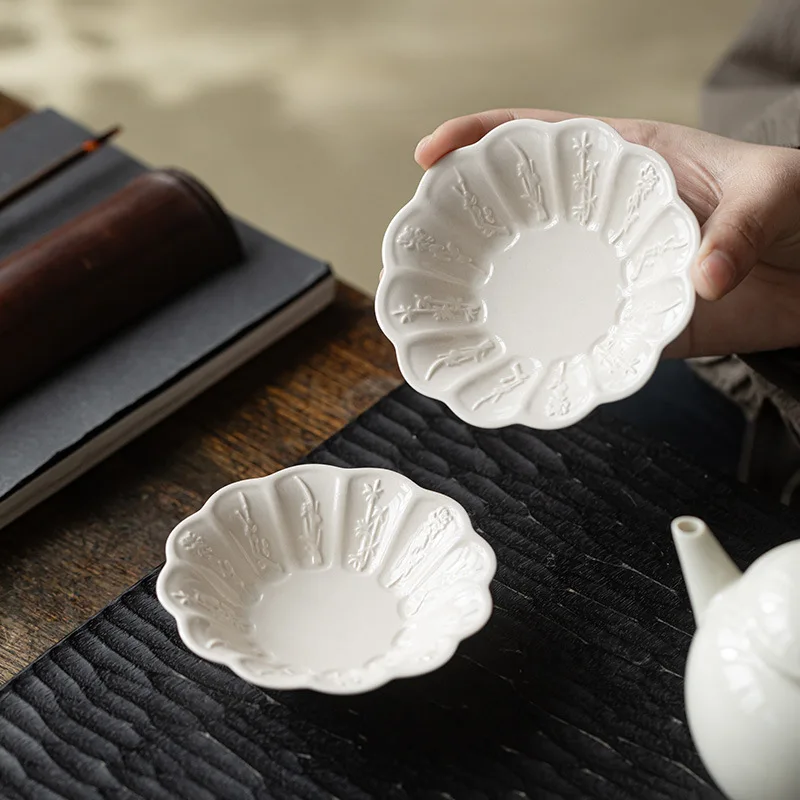 

Grass Ash Glaze Relief Petal Coaster Ceramic Single Cup Holder Tea Saucer Insulation Pad Chinese Kungfu Teaware Set Tea Ceremony