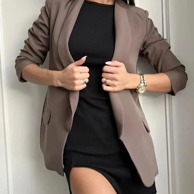 เสื้อแจ็คเก็ตสูทผู้หญิง แขนยาว ปกพับ ผ้าโพลีเอสเตอร์ สไตล์ลำลอง เรียบง่าย ดูดี มีระดับ เหมาะสำหรับใส่ไปทำงาน ให้ลุคแบบ 3 มิติ