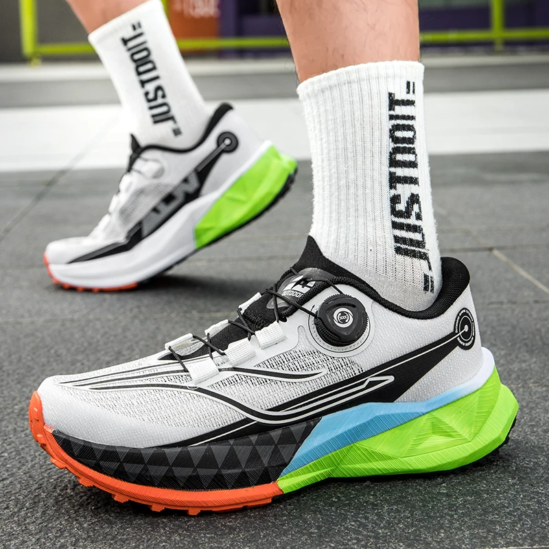 男性女性ランニングシューズクッション性スニーカートレイルジョ - Anti Slip Trail Running Sneakers のレビューと価格