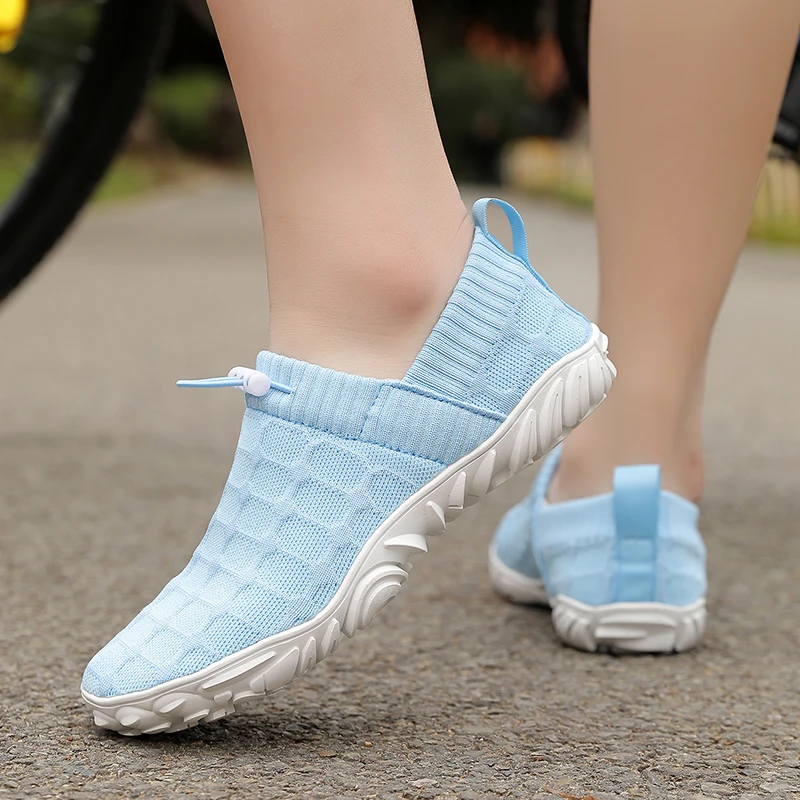 

Barefoot Slip on Shoes Women Men Non-Slip Minimalist Comfortable Walking Shoes Beach Outdoor Running Sneakers Water36-43