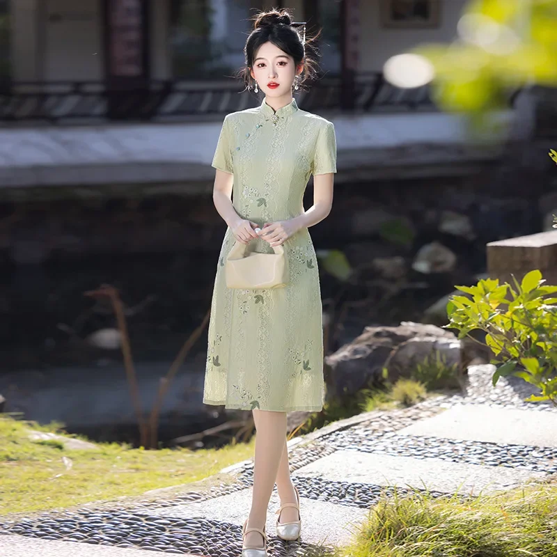 

Yourqipao Summer Improved Short Literary Young Girls Cheongsam Embroidered Lace Mid-length Qipao Chinese Style Dress for Women