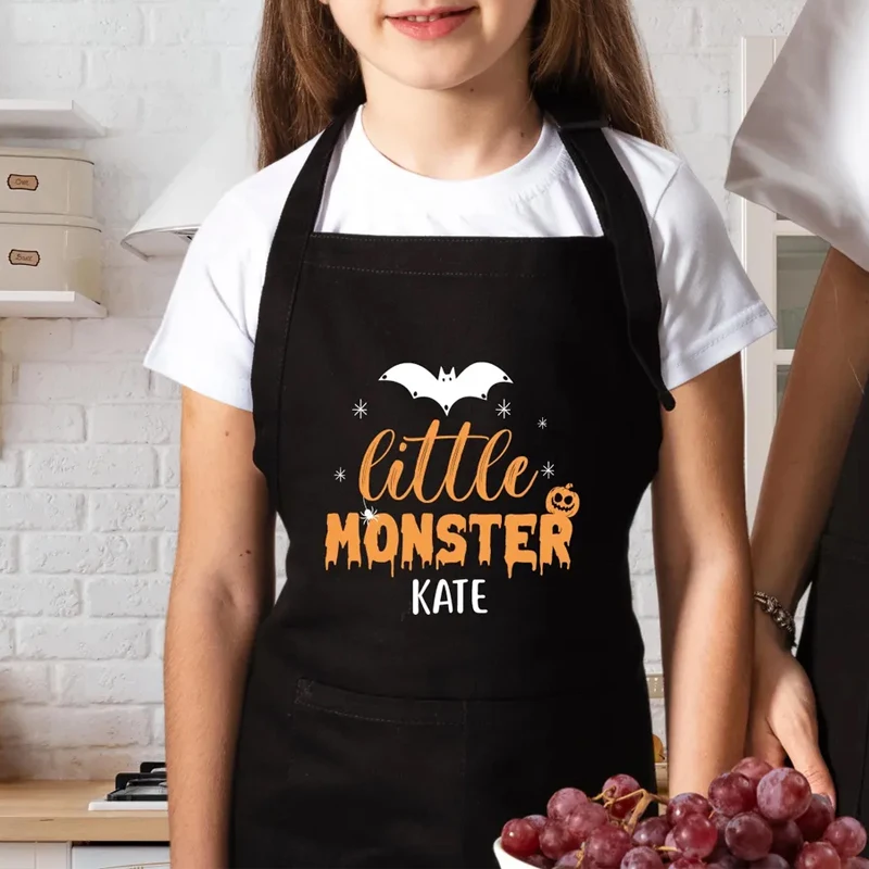 

Personalized Little Monster Kids Apron Halloween Home Kitchen Decoration Cute Spooky Baking Apron for Boys Girls Trick or Treat