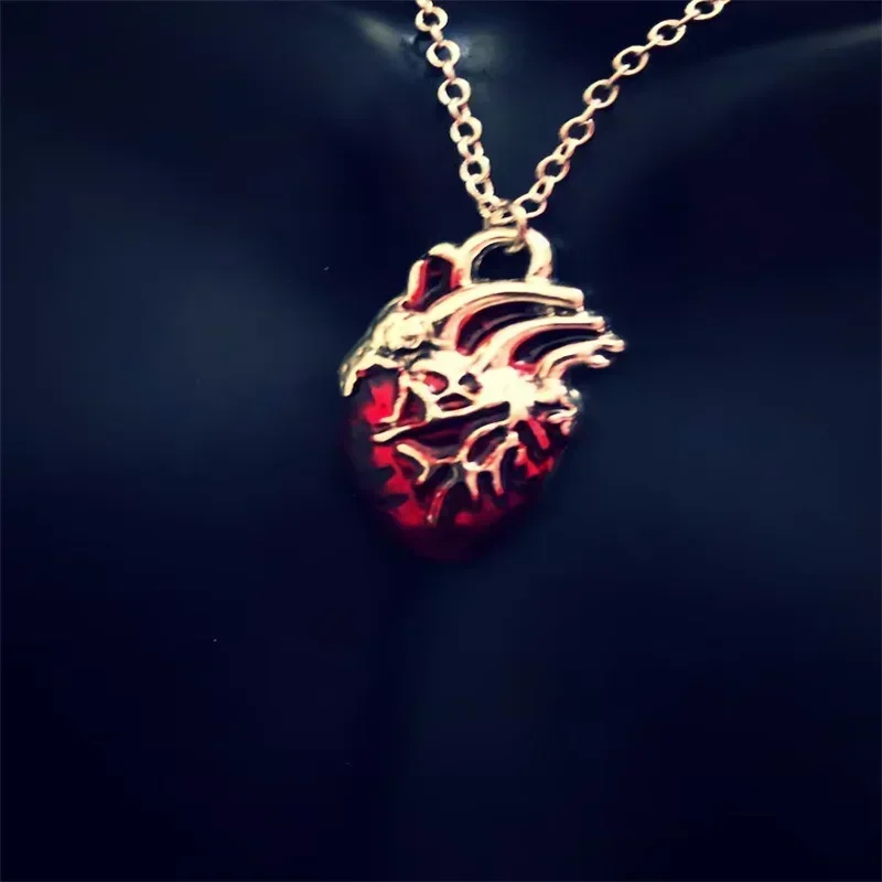 Bleeding Heart Necklace, Anatomical Heart, Gothic Jewelry, Gothic Necklace, Blood, Red, Y2K Jewelry, Y2K Necklace