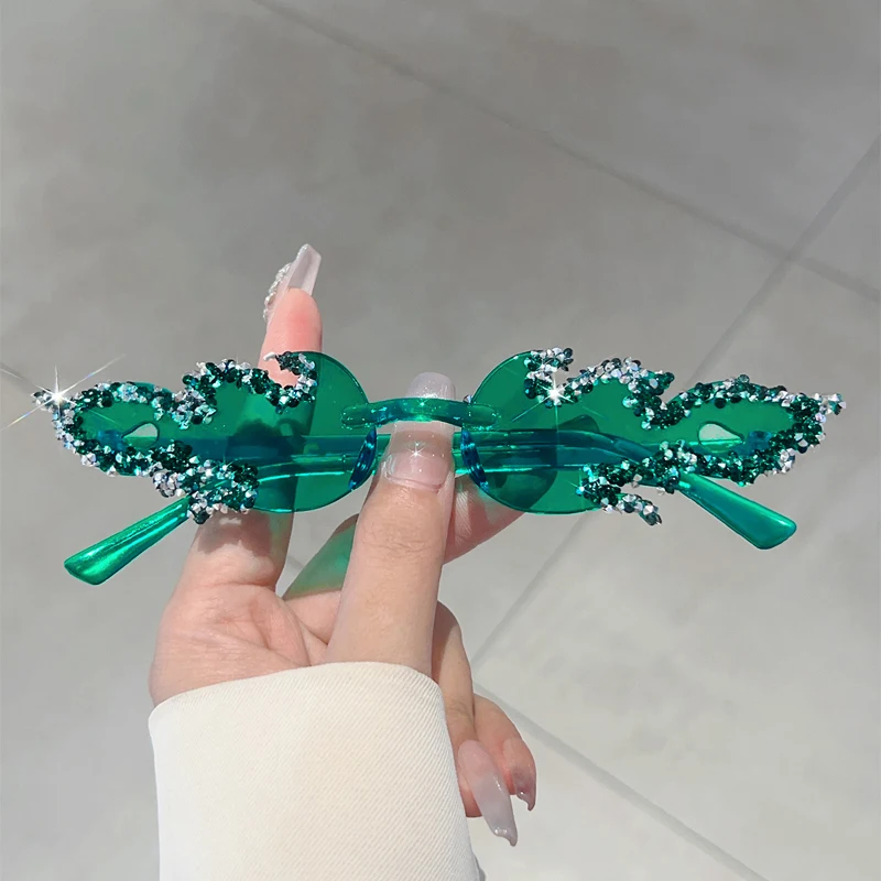 KAMMPT, gafas de sol de moda sin montura con diseño de fuego para mujer, decoración de Color caramelo, gafas de sol de fiesta, gafas de sol rosas de playa brillantes de cristal elegante