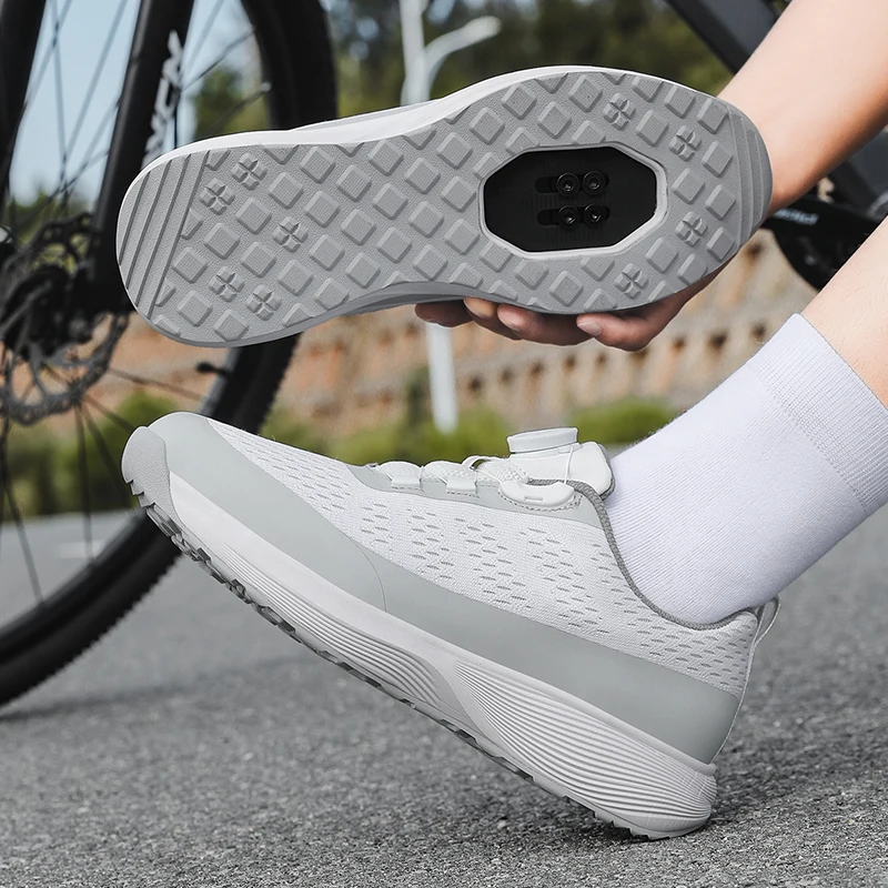

Bicycle professional cycling shoes men fashion four seasons breathable comfortable anti slip wear-resistant leisure riding shoes