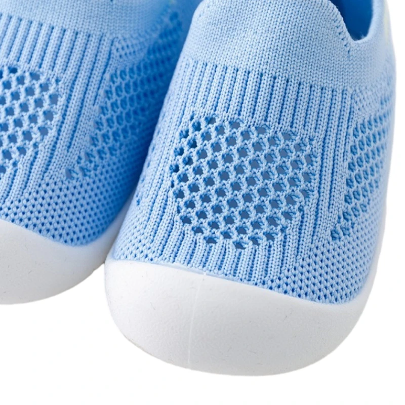 Scarpe da bambino antiscivolo Mesh traspirante scarpe da pavimento per culla per ragazze ragazzi Toddlers First Walker scarpe da ginnastica con