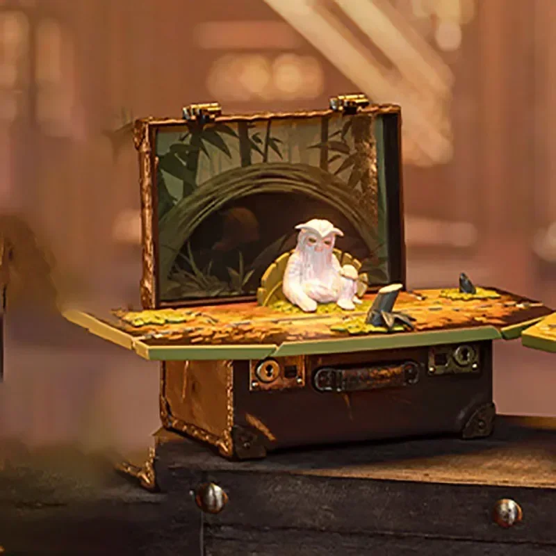 POPMART Fantastic Beasts Series صندوق أعمى اللعب صندوق غامض تخمين حقيبة دمية لطيف أنيمي الشكل سطح المكتب الحلي جمع