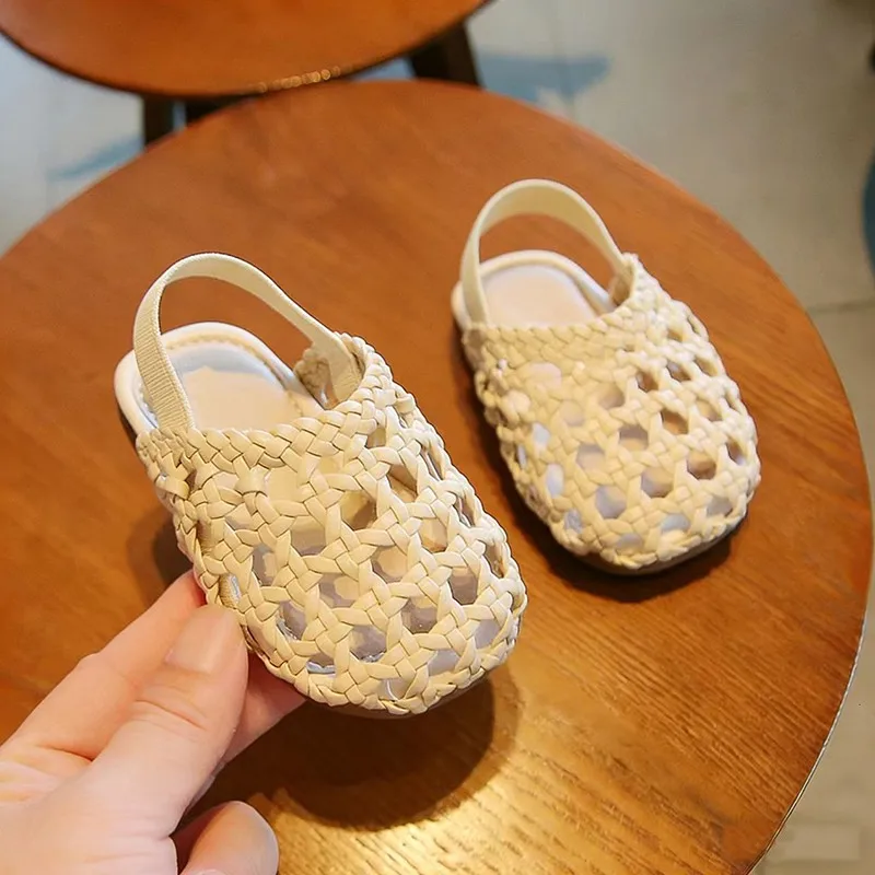 

Kids Fashion Walking Shoes Weave Trendy Girls Casual Shoes Soild Color Versatile 2026 Brand New Children Casual Sandals Soft