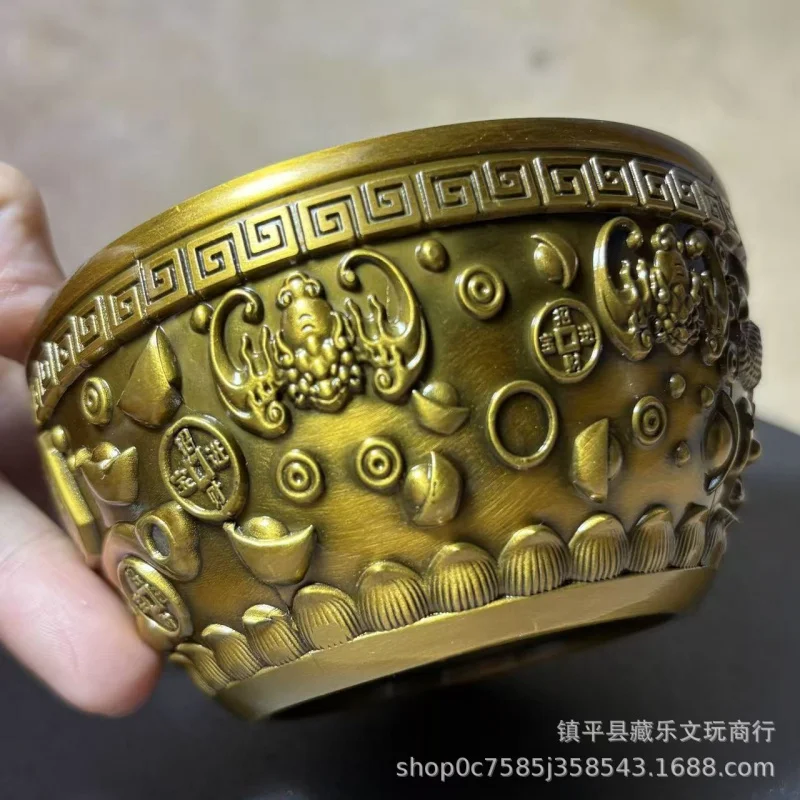Antique Chinese-style treasure , 10cm diameter, home living room decoration, fortune-attracting ornament, copper bowl craft