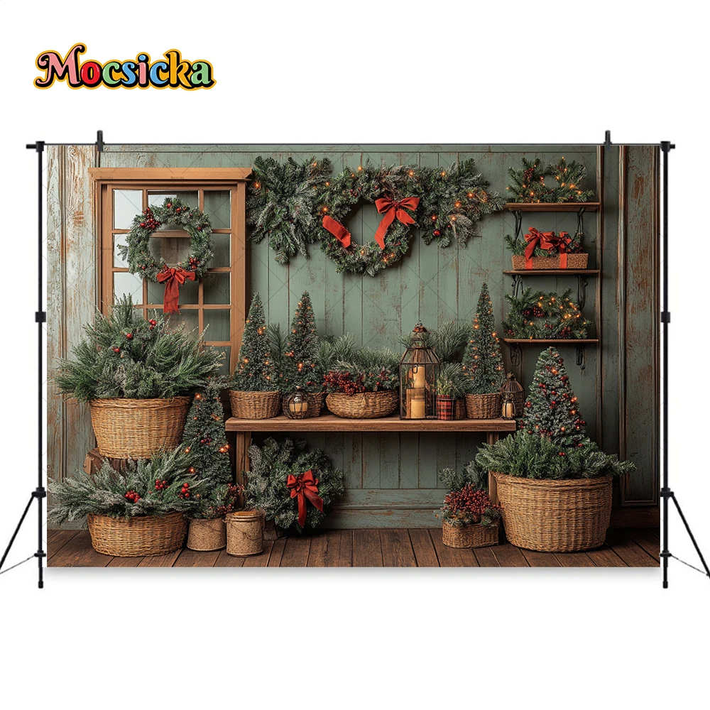 모시카 크리스마스 트리 방 배경 사진, 녹색 크리스마스 화환, 나무 선물 부스 배경, 어린이 가족 사진 스튜디오 소품