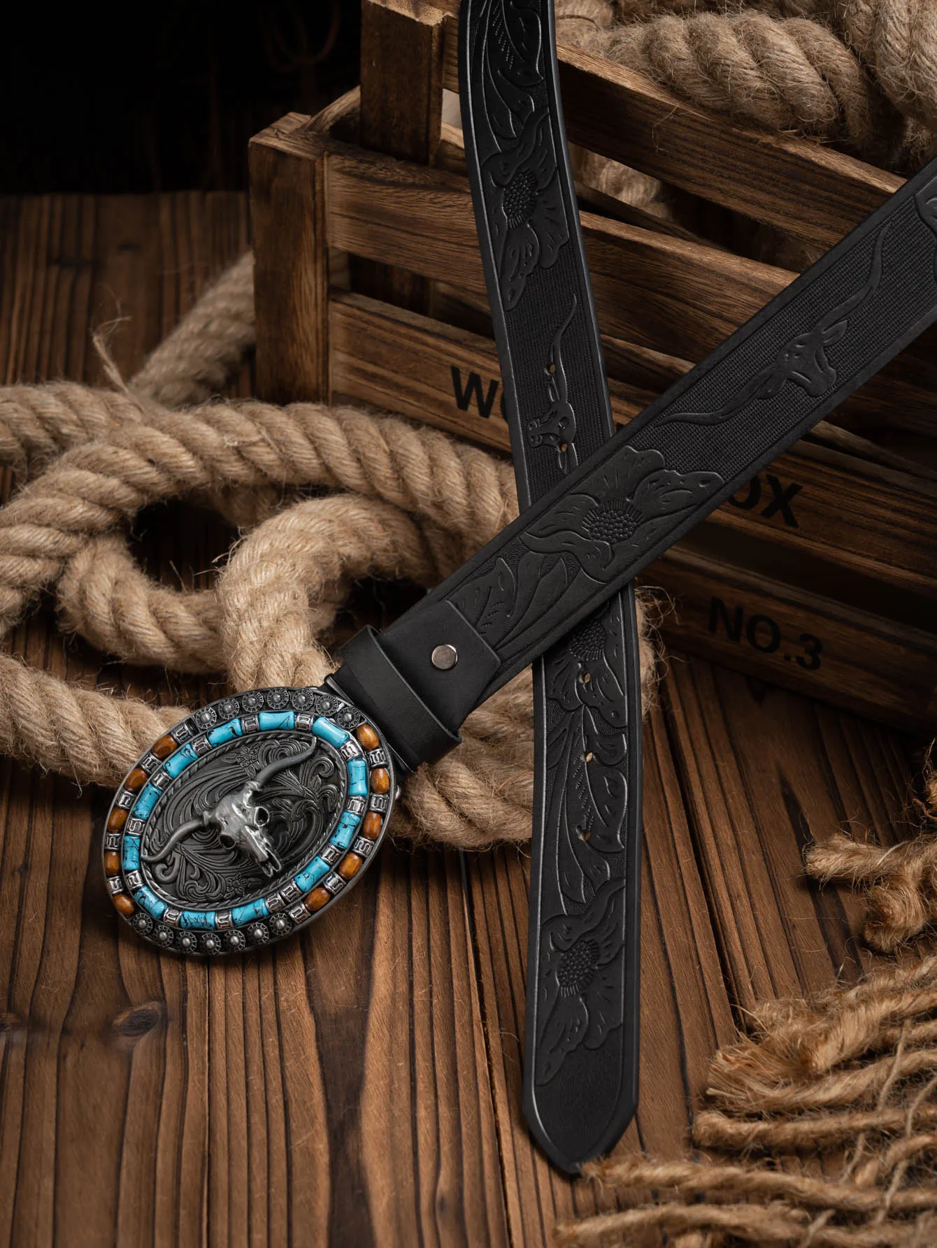 Ein lässiger, individueller und Retro-Gürtel, Kleidungsaccessoire im Western-Stil, Metallschnalle, PU-Gürtel, geeignet für Männer und Frauen. – Detail 6