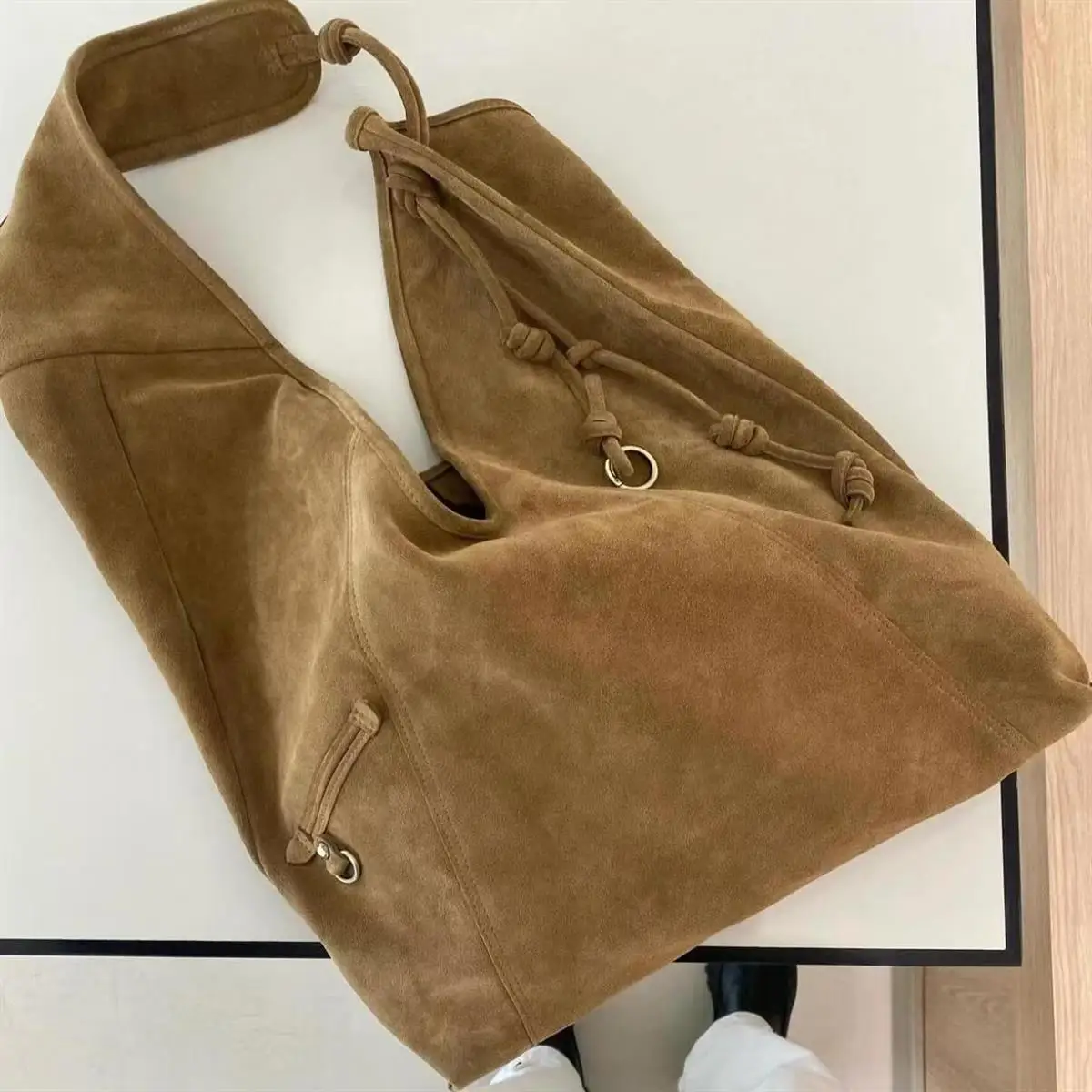 

Autumn Winter New Korean Style Niche Versatile Suede Shoulder Bags Large Capacity Commuting Women's Bag