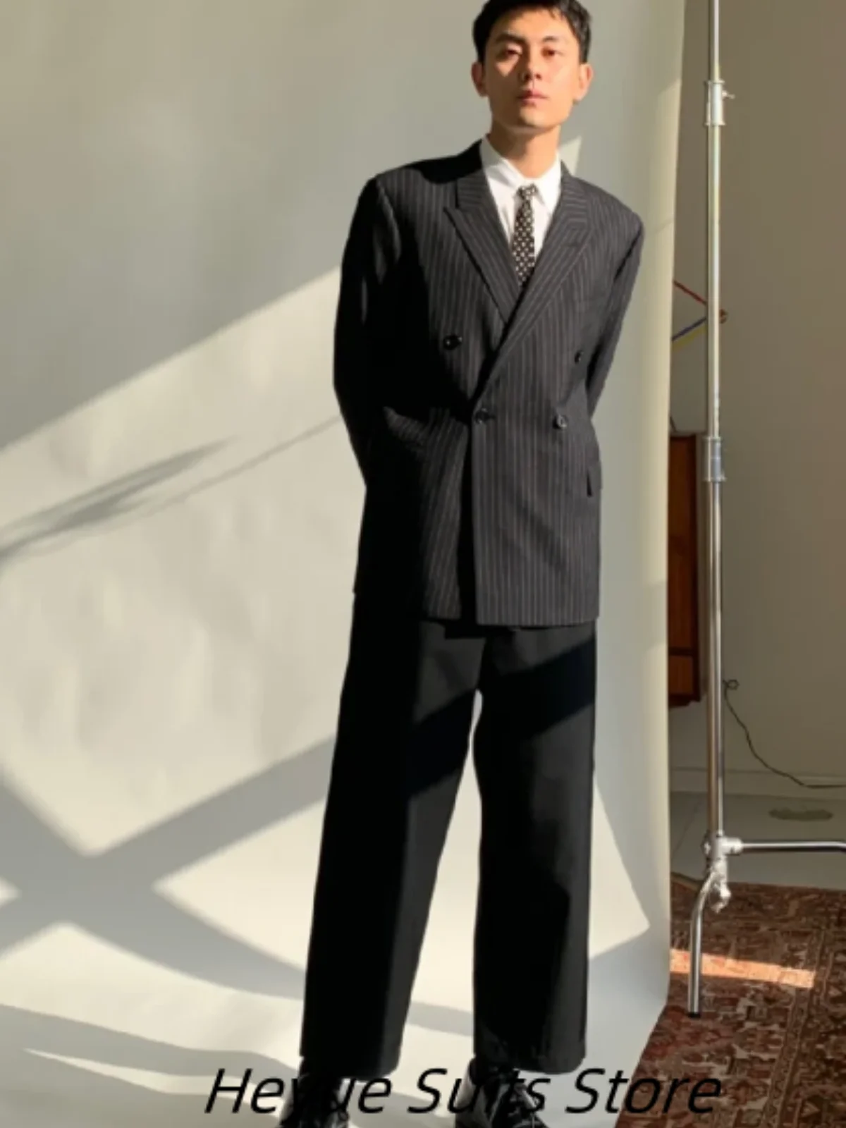 

Leisure Stripe Men Suits Fashion Classic Peak Lapel Groom Tuxedos Double-breasted 2 Pieces Sets Male Blazers Costumes Homme