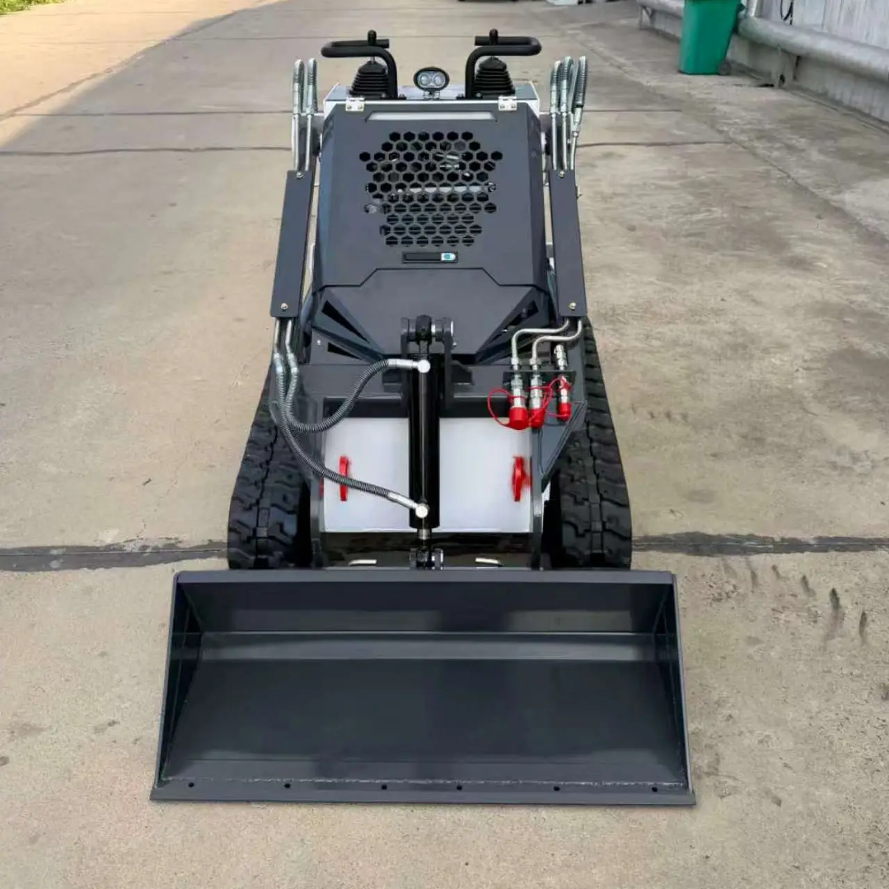 Compact Track Skid Steer Loader 380kg Bucket Attachments Stand on Type Small Utility Mini for Farm Landscaping Hydraulic Diesel