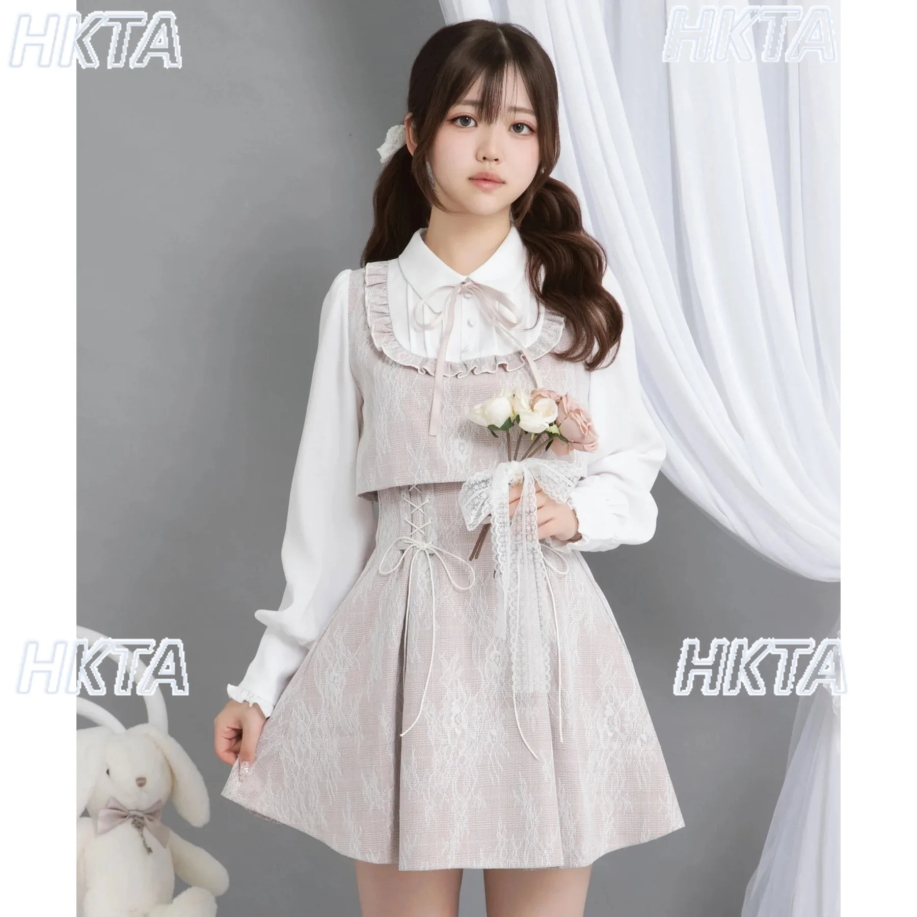 เดรสเชิ้ตผู้หญิงสไตล์ญี่ปุ่น แขนยาว คอปก แต่งลูกไม้ ดีไซน์ต่อผ้า ดูเหมือนสองชิ้น เอวสูง สีดำ เหมาะสำหรับใส่ในฤดูใบไม้ร่วง