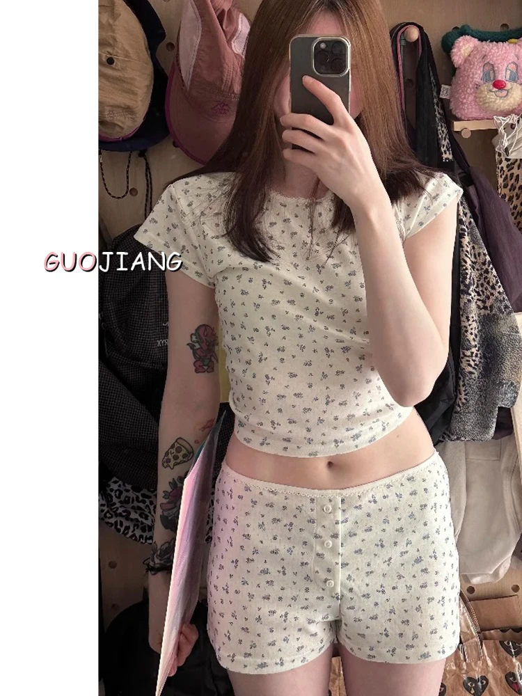

Sweet Floral Print ort Sve Spwear Set Women's Slim Fit Summer Home Clothes Outdoor Wearable Comfortable T-irt orts