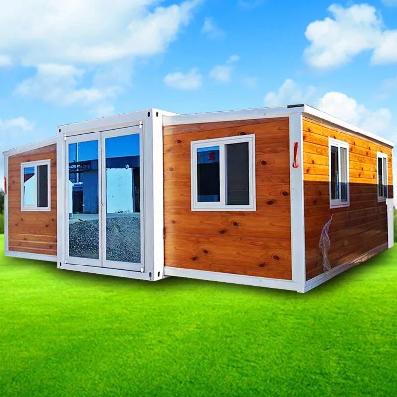 YG Hot Sale Flat Woodgrain 40 Ft 20 Ft Modern Prefab Expandable Container House Living Mobile Prefabricated Villa Home 3 Bedroom