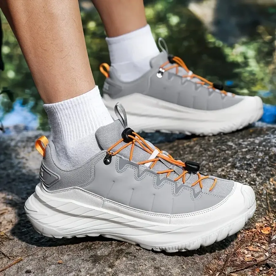 

Men'S Casual Sports Shoes Made of Breathable Mesh Featuring Slip-Resistant And Wear-Resistant Properties with Thick Cushioning