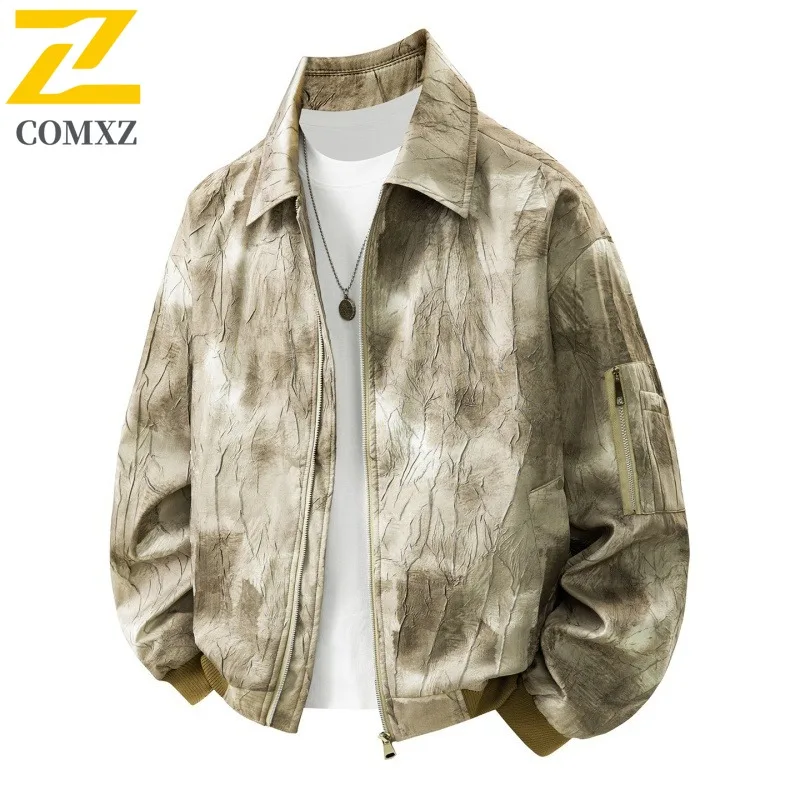 سترة COMXZ للرجال على الطراز الصيني مقاس كبير جديد قماش أكسفورد مخطط وطية صدر السترة الاتجاه اليومي النسخة الكورية معطف خفيف فاخر للتنقل 2025