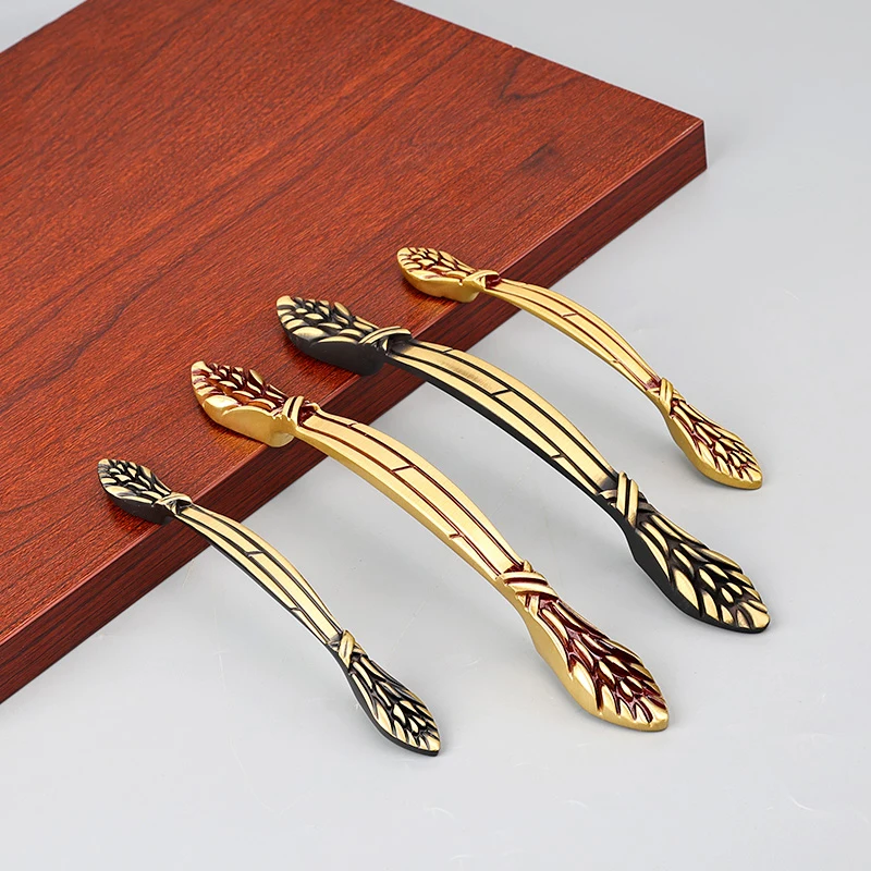 

Elegant 4PCS Solid Brass European Furniture Handles Drawer Knobs Cupboard Wardrobe Closet Dresser TV Cabinet Pulls and Handles