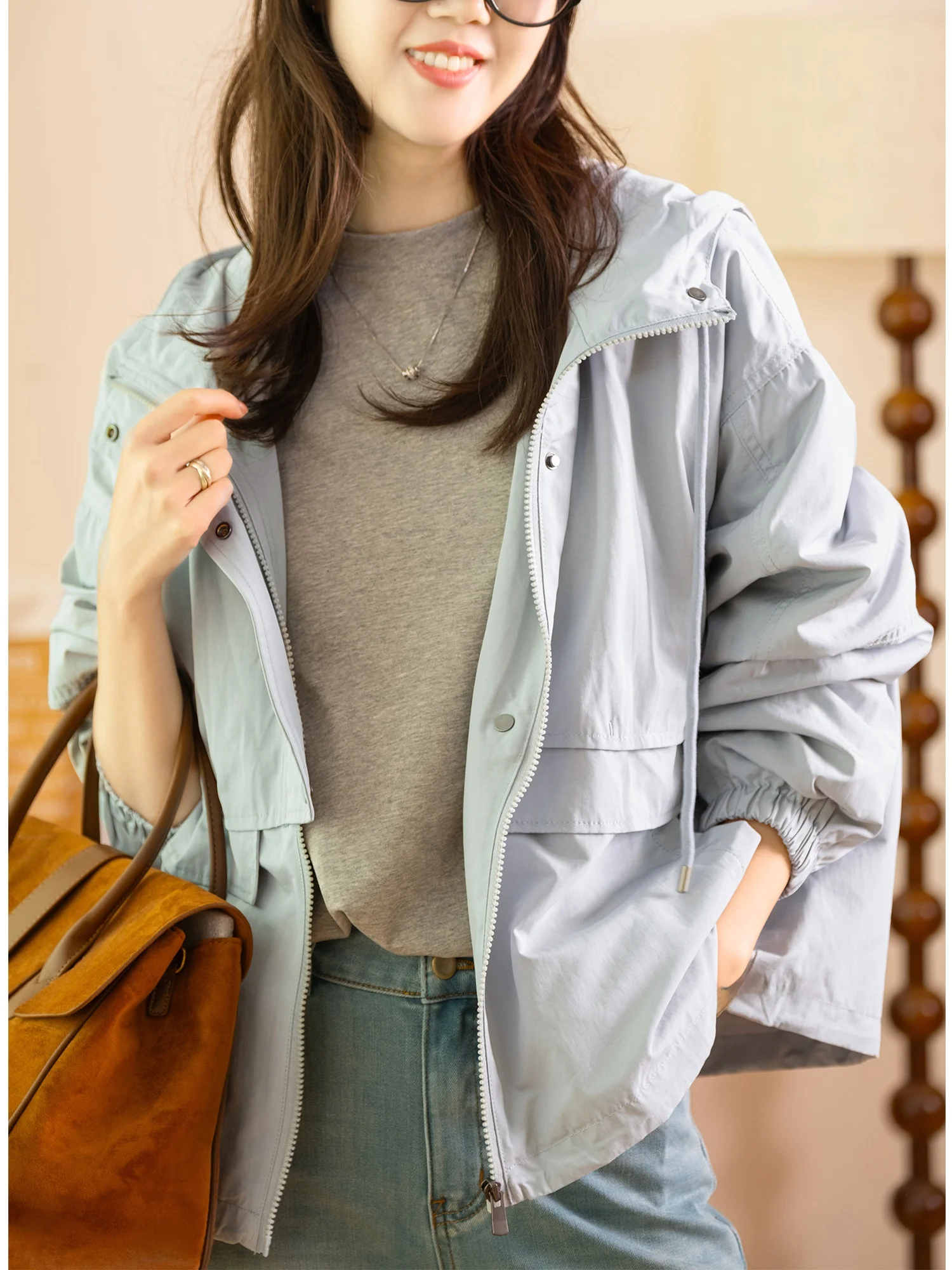 

Удобная повседневная женская куртка на молнии из хлопковой смеси с капюшоном, свободного кроя, с длинными рукавами, модная, цветная, для стройности