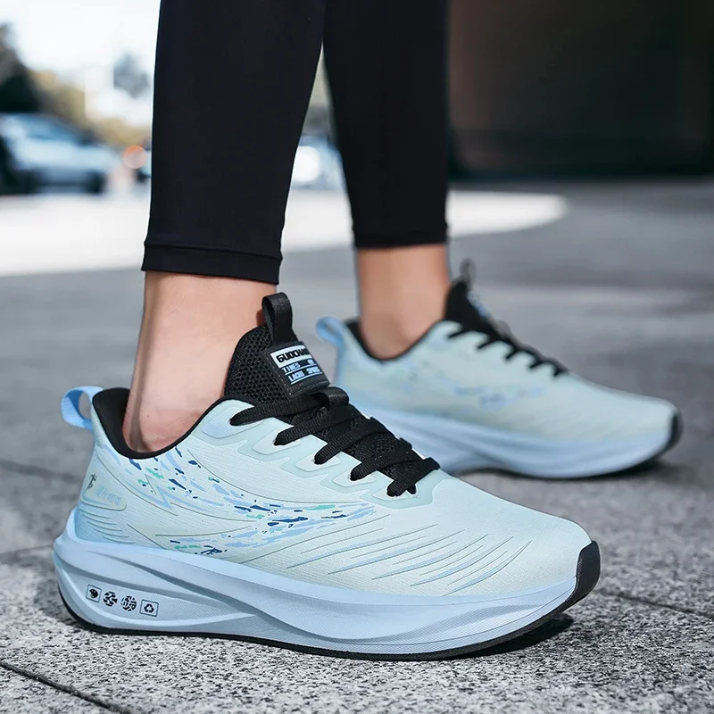 

Men's sports shoes fashion versatile four season New casual non slip wear-resistant thick soled outdoor running leisure sneakers