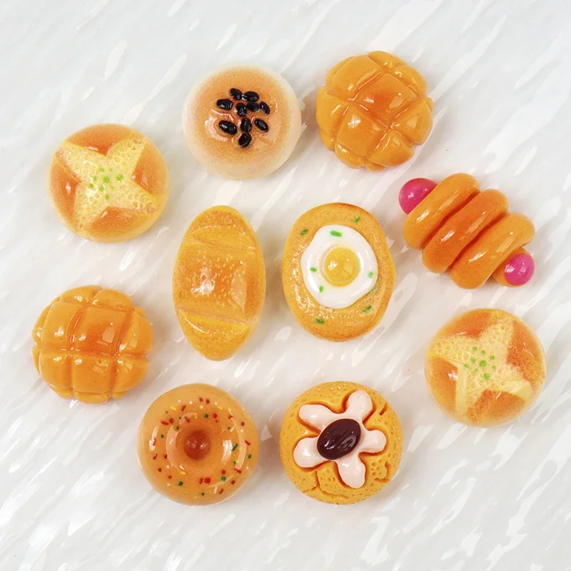 10/100pcs 3D Mini Kawaii Resin Cake Bread Parts Dollhouse Miniature Figures Scrapbook Supplies Flatback Pendant Accessories