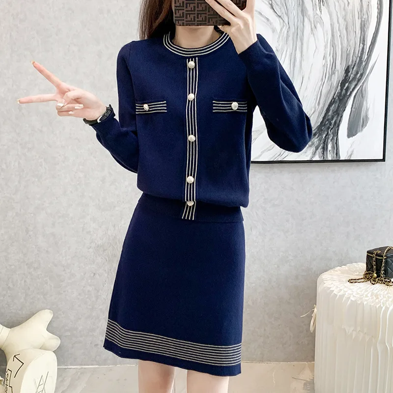 

New Dress Fashion Casual Set Women Show Thin Temperament Small Fragrance Knitted Two Piece Set Skirt