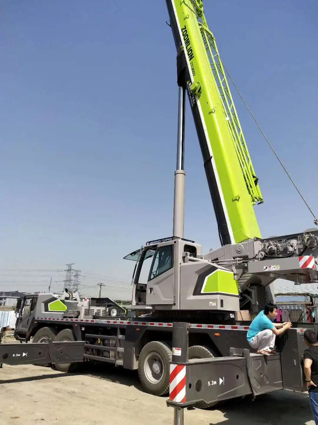 ZOO MLION 25  50  80 100 ton  200tonZTC250R531 truck crane for sale