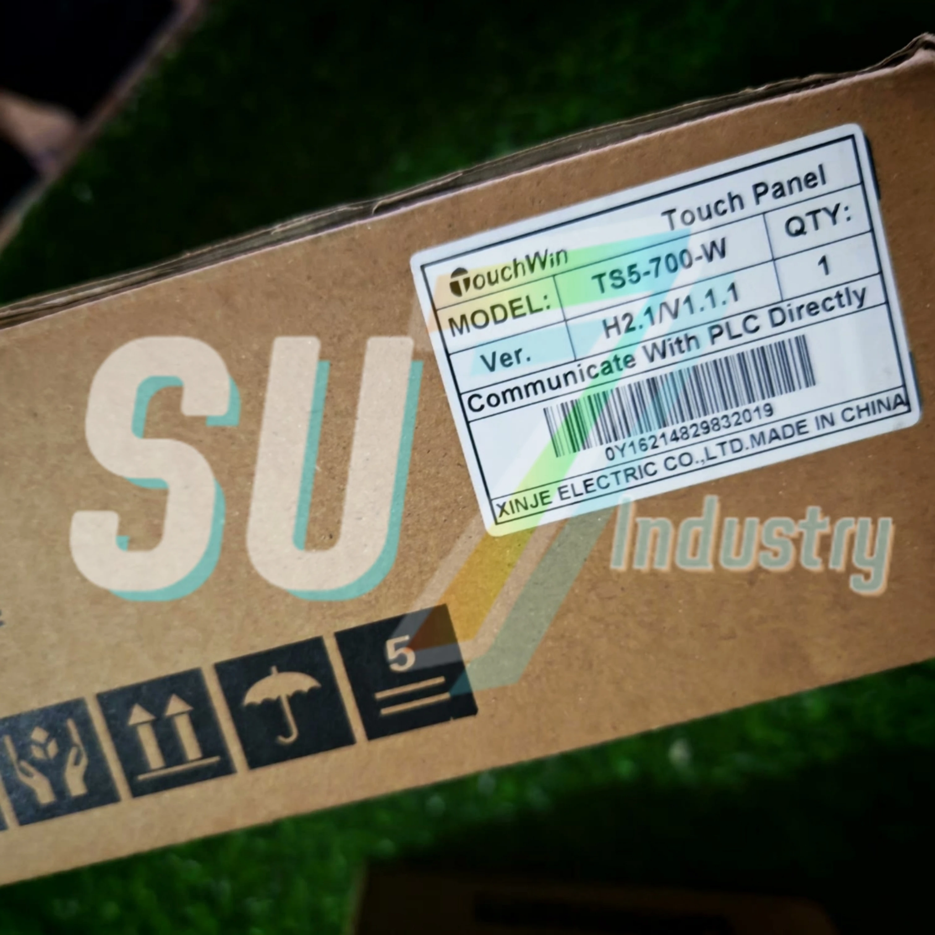 

TS5-700-4G TS5-700-E TS5-700-W Сенсорная панель HMI, новая в коробке