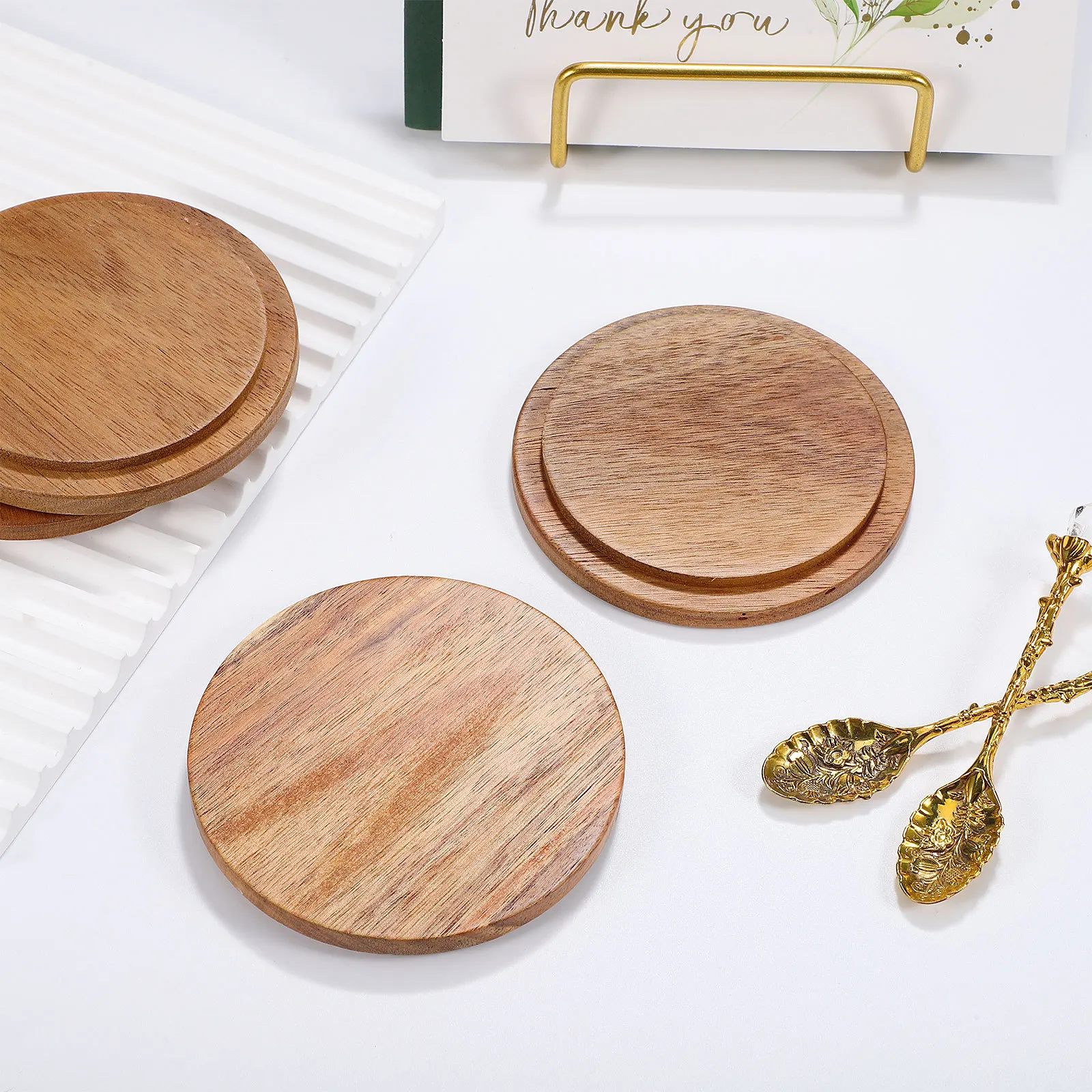 

4pcs Natural Wood Mug Lids for Coffee Tea Cup Universal Sealing Cover Round Bottle Cap Multi Use Convenient Drink Lid Set