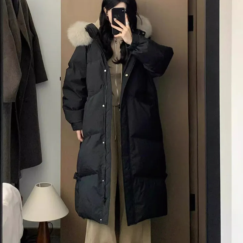 Piumino Parker da donna 2025 Nuovo inverno caldo con cappuccio spesso piumino d'anatra bianco moda grande collo di pelliccia piumino da donna H447