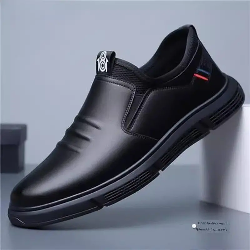 

Men's Work Boots Anti-Slip Waterproof Kitchen Special Wear Resistant Casual Office Labor Protection Leather Shoes