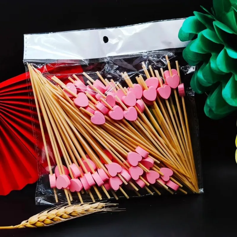 Descartável Red Heart Fruit Sticks, Bambu Wedding Party Supplies, Chuveiro nupcial, Decoração de aniversário, Dia dos Namorados, 50 pcs por