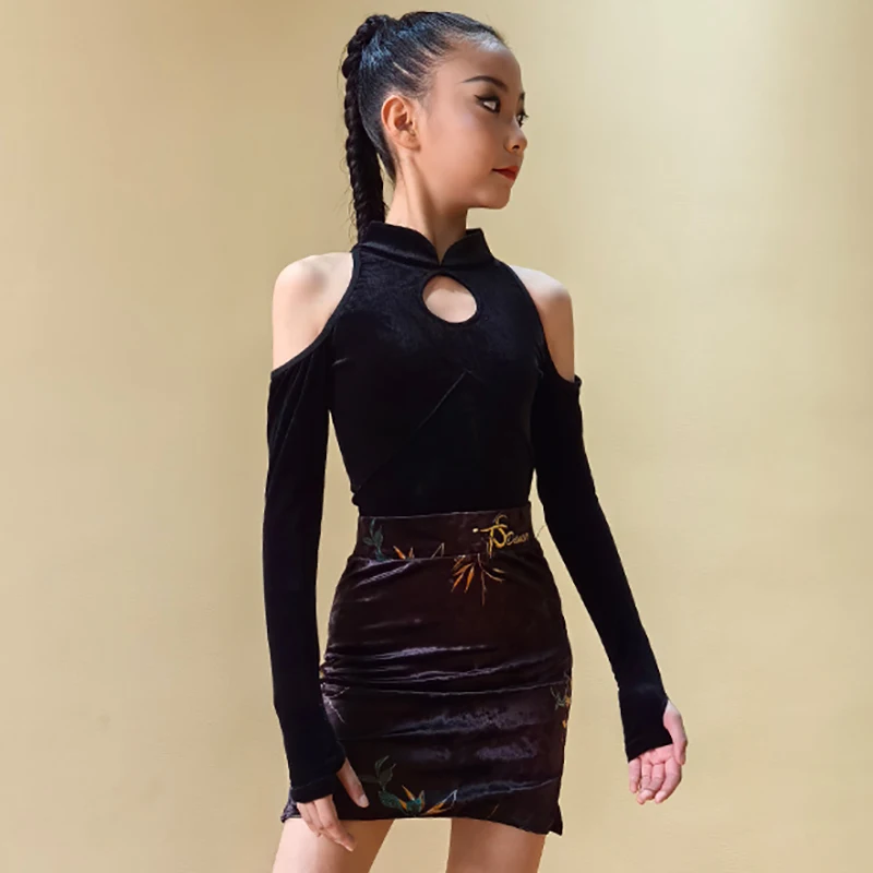 

Kids Girls Long Sleeve Velvet Cut Out Shoulder Latin Dance Performance Waltz Competition Dancewear Children Bodysuit and Skirts