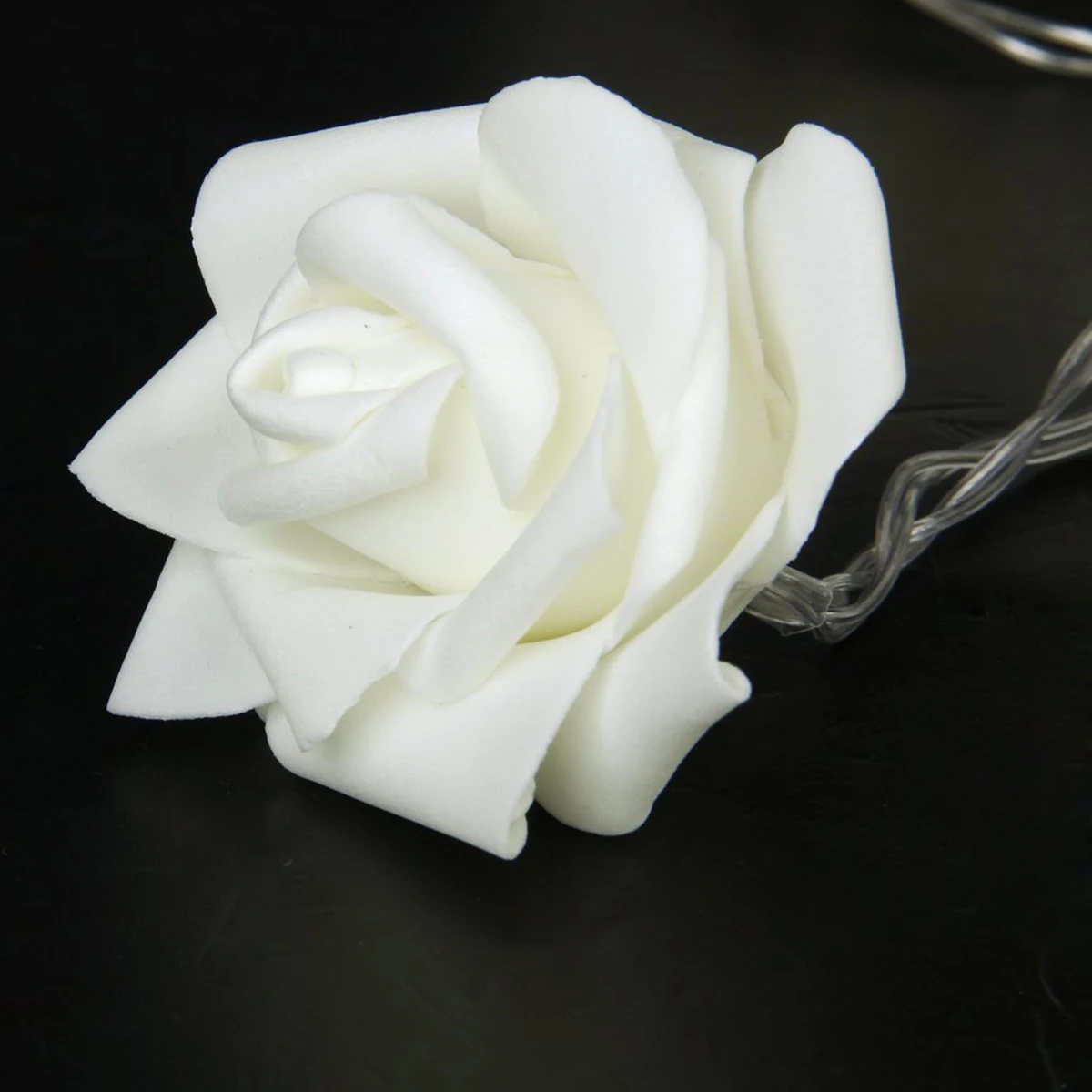 20 مصباح LED على شكل زهرة الورد الجنية سلسلة بيضاء تعمل لعيد الميلاد وحفلات الزفاف وحفلات الزفاف والحديقة