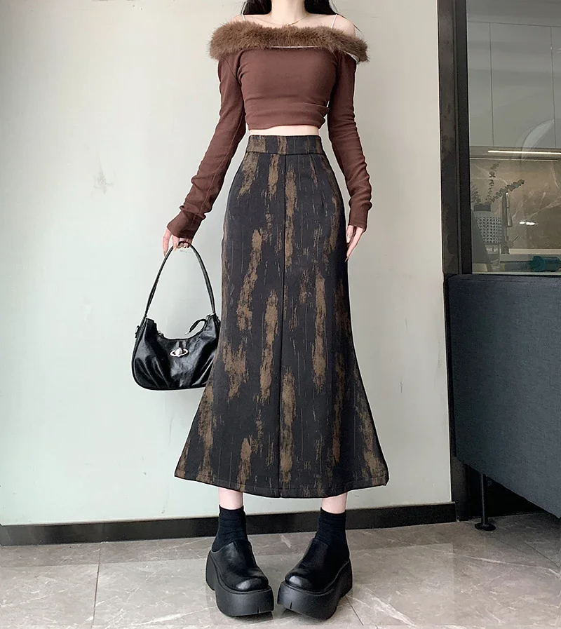 Chic Mermaid Skirt for Women Slim Fit Fishtail Skirt Fashion Midi Long Skirt Party Club Autumn Spring 2025